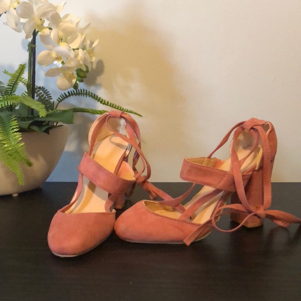 Mauve block heels - Picture 5 of 9